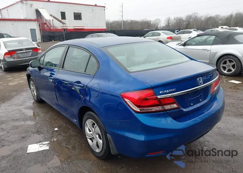 2015 Honda Civic Lx из США, поврежденный, VIN 19XFB2F5XFE218742